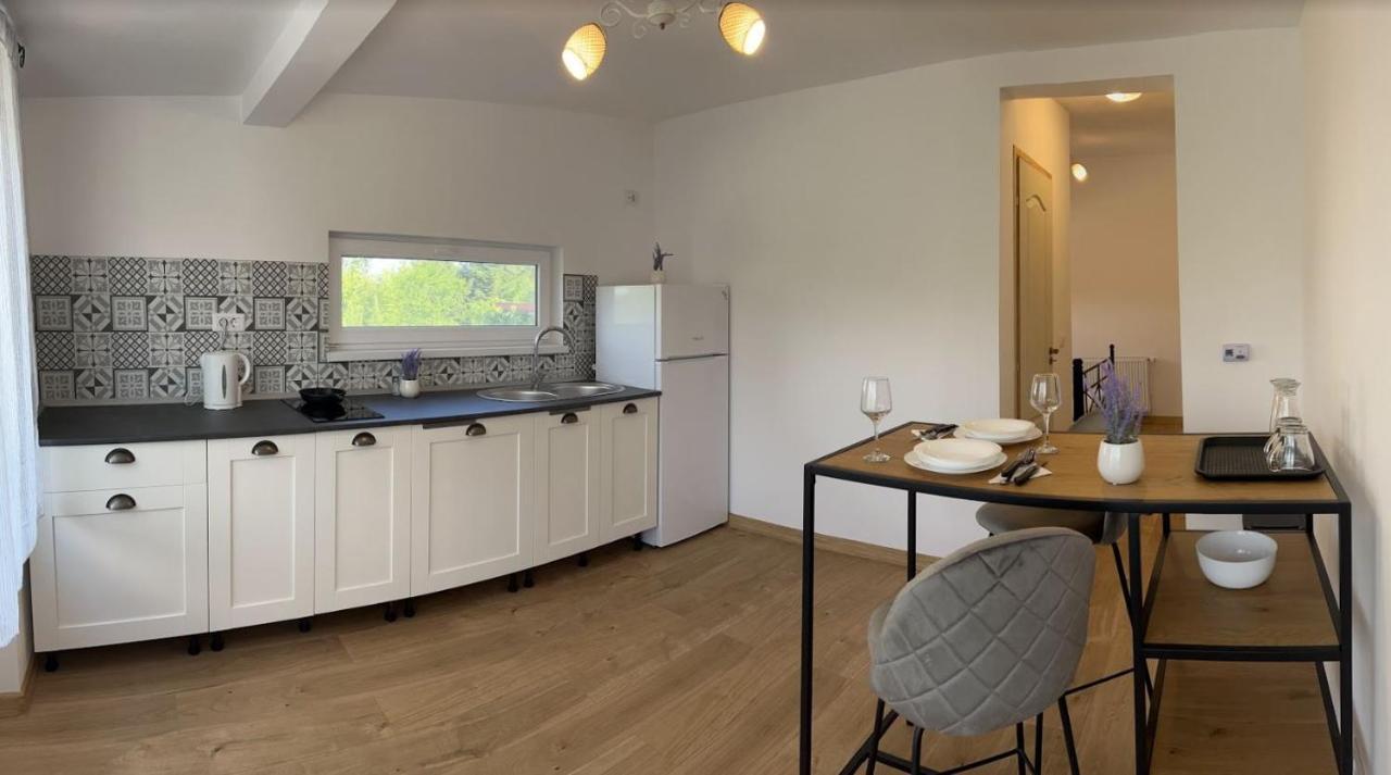 Premont Studios Ghimbav 外观 照片